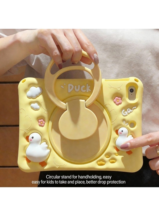 جراب مقاوم للصدمات لجهاز شاومي ريدمي باد إس إي 11 بوصة، غطاء تابلت للأطفال بتصميم بطة لطيفة، مع مقبض متعدد الاستخدامات 3 في 1 (مقبض/حامل/حامل أقلام)، حزام مجاني لحقيبة المدرسة، واقي شاشة مضاد للوهج، قلم لمس مصمم للأطفال - أصفر - Image 5